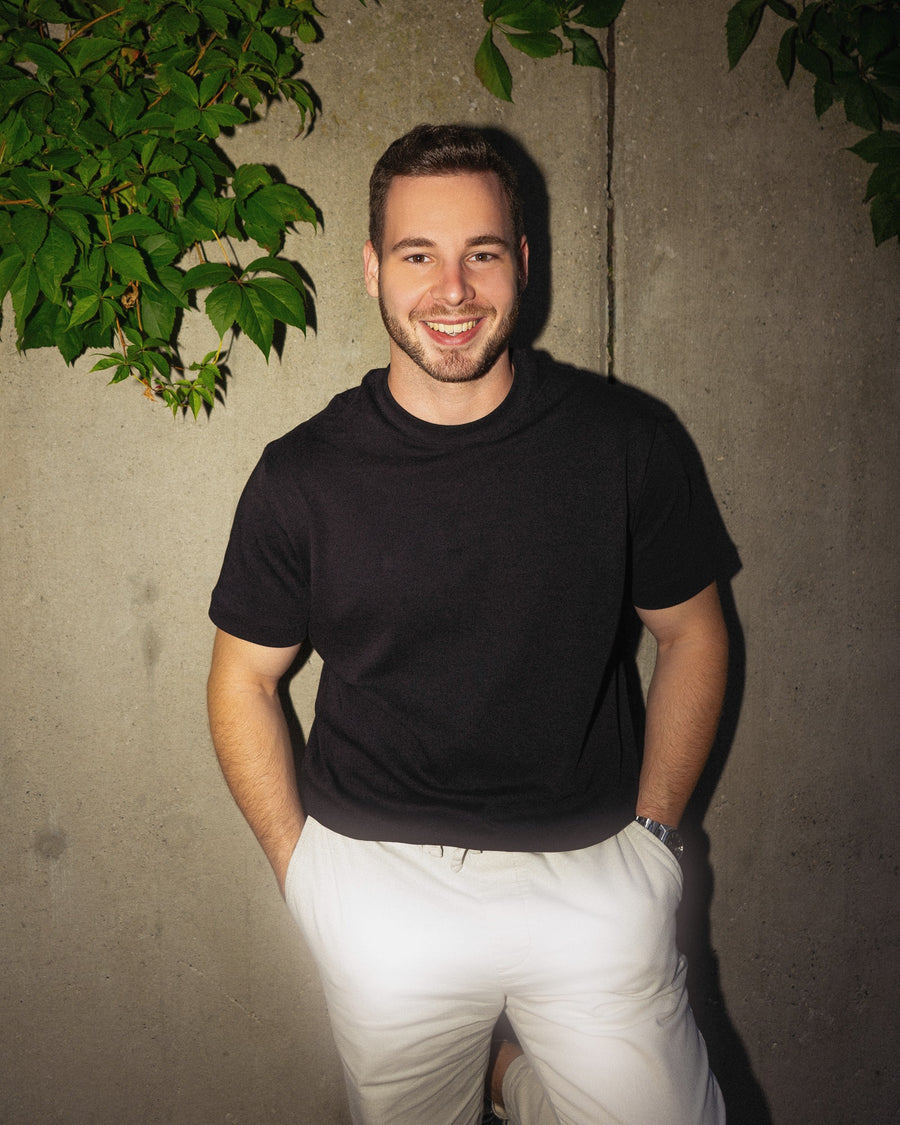 Dominik Schneider, Gründer von Micrology